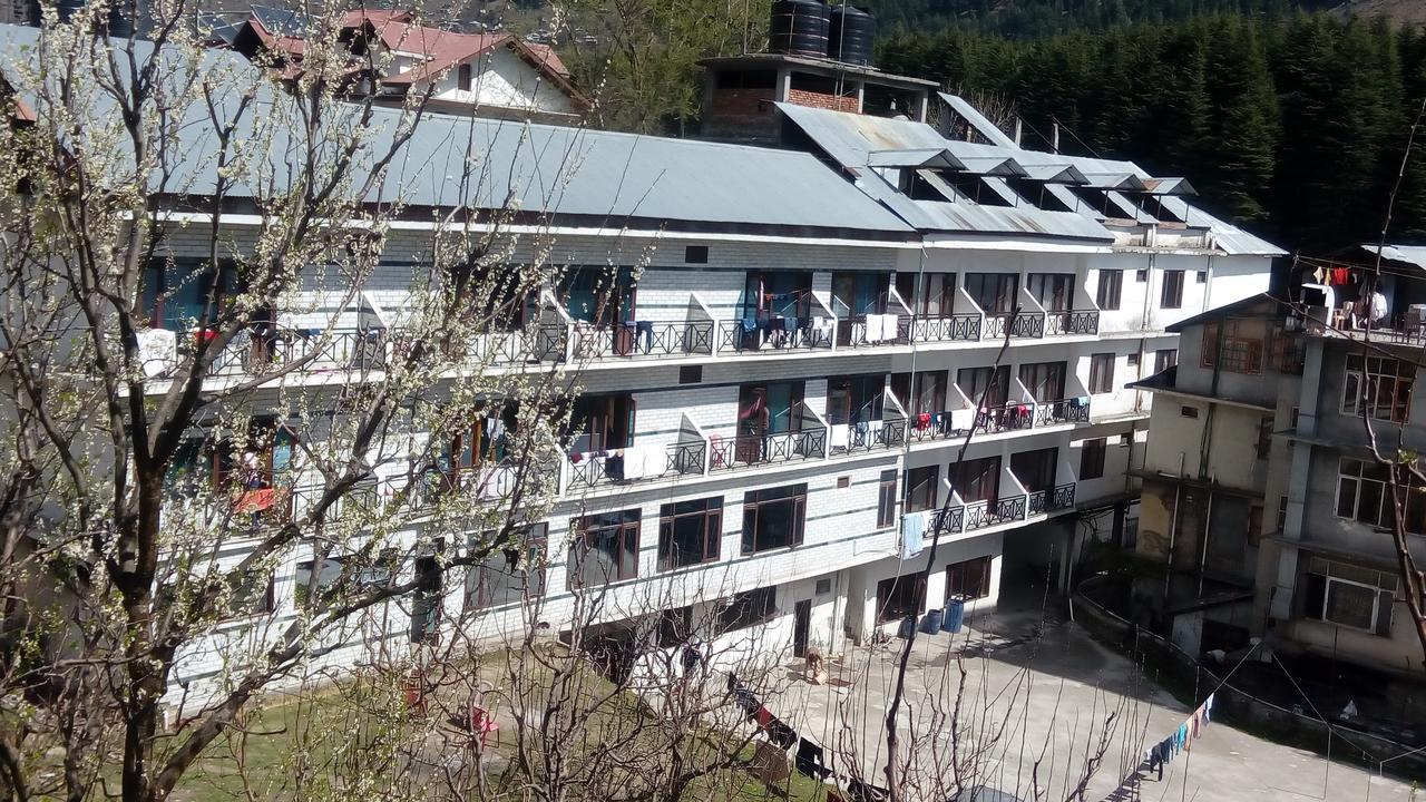 Hotel Nandini Palace Manāli Zewnętrze zdjęcie